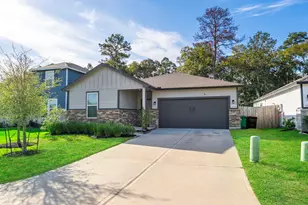 16998 Hazelnut Dr, Conroe, TX 77302 - Photo 1