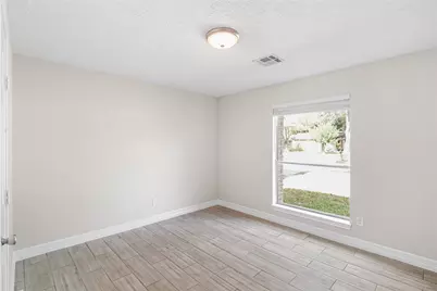 327 Windward Drive, League City, TX 77573 - Photo 21