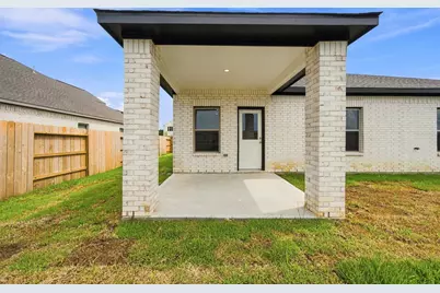 6723 Pebble Bluff Court, Cove, TX 77523 - Photo 21