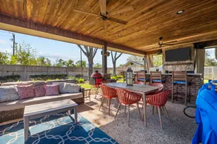 2532 Garnetfield Ln, Friendswood, TX 77546 - Photo 41