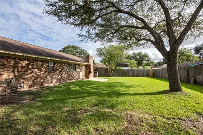 3926 Marilyn Street, Rosenberg, TX 77471 - Photo 23