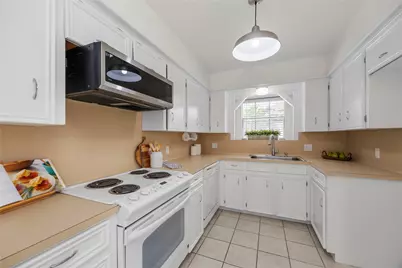3926 Marilyn Street, Rosenberg, TX 77471 - Photo 7