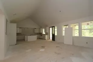 131 Roebuck Ln, New Waverly, TX 77358 - Photo 3