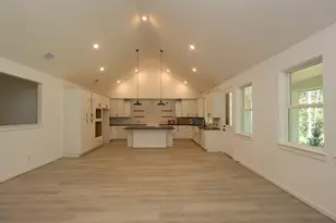131 Roebuck Ln, New Waverly, TX 77358 - Photo 5