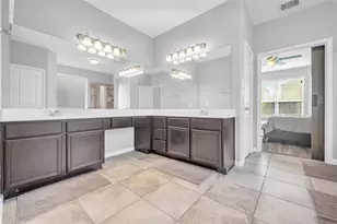 1230 Maple Ace Dr, Katy, TX 77493 - Photo 25