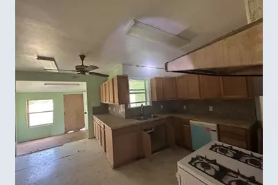 716 E Main Street, Nacogdoches, TX 75961 - Photo 7