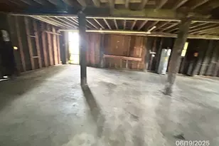 501 S 15th St, Seadrift, TX 77983 - Photo 13