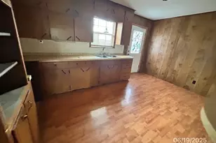 501 S 15th St, Seadrift, TX 77983 - Photo 35