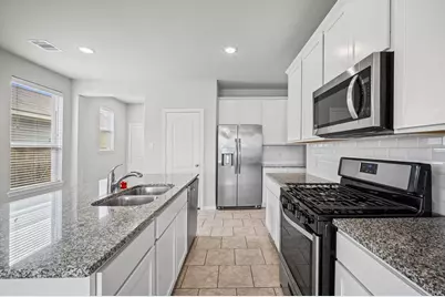 25727 Boxwood Hedge Ln, Tomball, TX 77375 - Photo 5