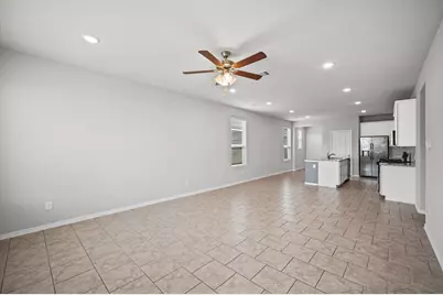25727 Boxwood Hedge Ln, Tomball, TX 77375 - Photo 11