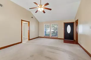 22630 River Birch Dr, Tomball, TX 77375 - Photo 5