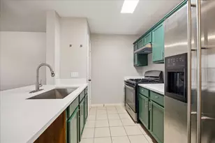 1510 Robin St, Houston, TX 77019 - Photo 11