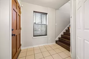 1510 Robin St, Houston, TX 77019 - Photo 3