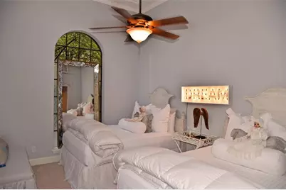 1802 Potomac #D, Houston, TX 77057 - Photo 23