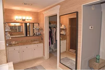 1802 Potomac #D, Houston, TX 77057 - Photo 35
