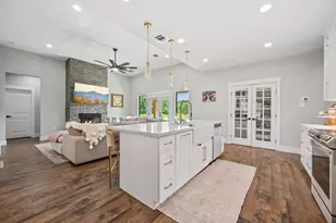 356 Barrow-White Rd, Anahuac, TX 77514 - Photo 7