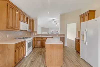 21930 Bronze Leaf Drive, Cypress, TX 77433 - Photo 9