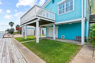 1028 Cozy Cove Ln, Galveston, TX 77554 - Photo 39