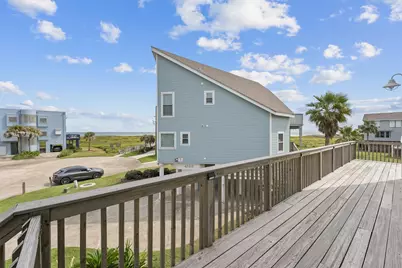 4126 Courageous Lane, Galveston, TX 77554 - Photo 35