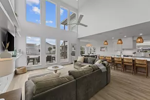 4126 Courageous Ln, Galveston, TX 77554 - Photo 5