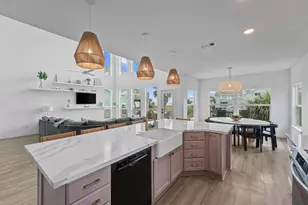 4126 Courageous Ln, Galveston, TX 77554 - Photo 9