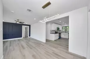 602 Gammon Dr, Houston, TX 77022 - Photo 13