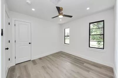 602 Gammon Drive, Houston, TX 77022 - Photo 45
