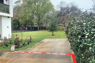 11619 Waldemar Dr, Houston, TX 77077 - Photo 3