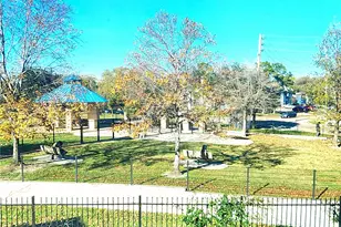 11619 Waldemar Dr, Houston, TX 77077 - Photo 17