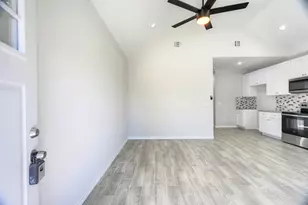 10085 Calendar St, Willis, TX 77318 - Photo 3