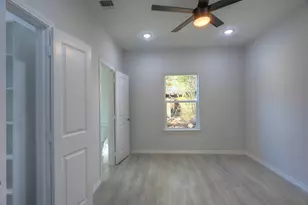 10085 Calendar St, Willis, TX 77318 - Photo 21