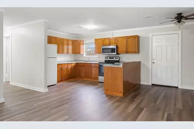 7111 Refugio Circle, Bedias, TX 77831 - Photo 5