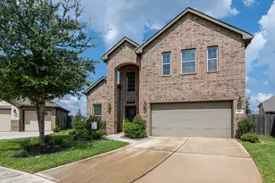 14607 W Bekapark Ct, Cypress, TX 77433 - Photo 1