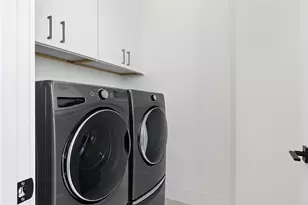 1602 Janak Garden Ln, Houston, TX 77055 - Photo 23