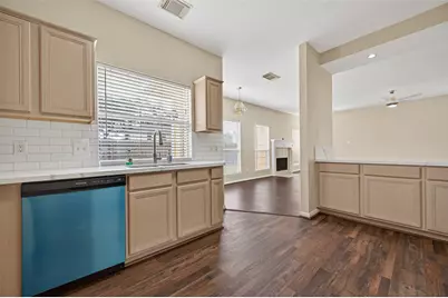 9111 Winkbow Drive, Houston, TX 77040 - Photo 15