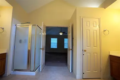 50 Indian Summer Place, The Woodlands, TX 77381 - Photo 19
