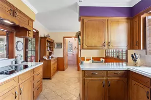 102 Parliament Dr, Houston, TX 77034 - Photo 9
