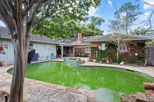 102 Parliament Dr, Houston, TX 77034 - Photo 27