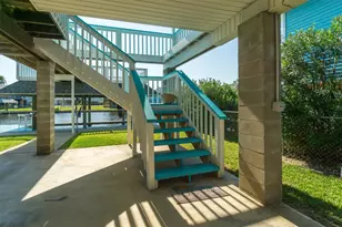 385 Ling, Bayou Vista, TX 77563 - Photo 33