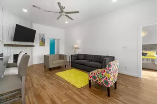 385 Ling, Bayou Vista, TX 77563 - Photo 7