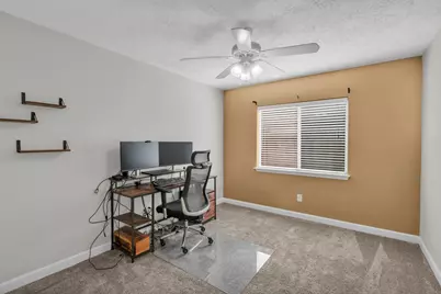 14910 Mauna Loa Lane, Houston, TX 77040 - Photo 17