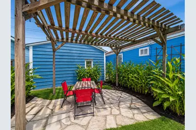6317 Heards Lane, Galveston, TX 77551 - Photo 19
