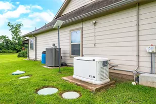 17126 Hamill Dr, Rosharon, TX 77583 - Photo 47