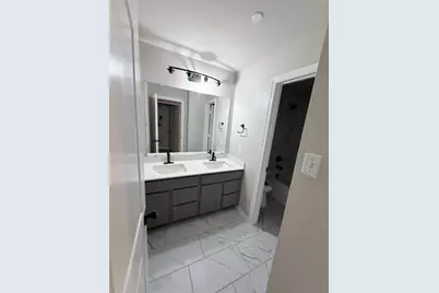 2830 Scanlan Meadow, Missouri City, TX 77459 - Photo 9