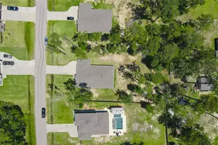 2407 S Colosseum Ct, New Caney, TX 77357 - Photo 21