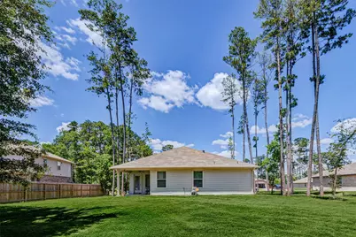 2407 S Colosseum Court, New Caney, TX 77357 - Photo 19