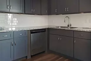 8639 Sunderland Rd, Houston, TX 77028 - Photo 5