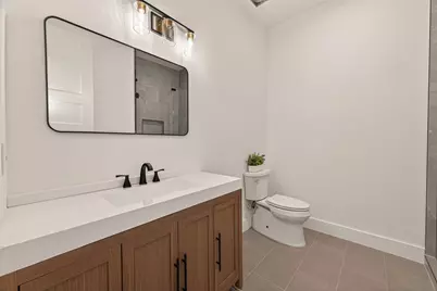 301 Vincent Street, Houston, TX 77009 - Photo 33
