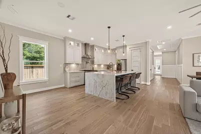 301 Vincent Street, Houston, TX 77009 - Photo 7