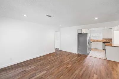 9005 Gabriel Street, Houston, TX 77063 - Photo 3
